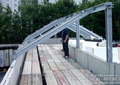 Dachkonstruktion aus HEA Trägern
